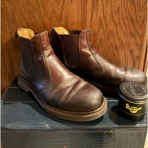 Dr. Martens Chelsea Boots (M10)